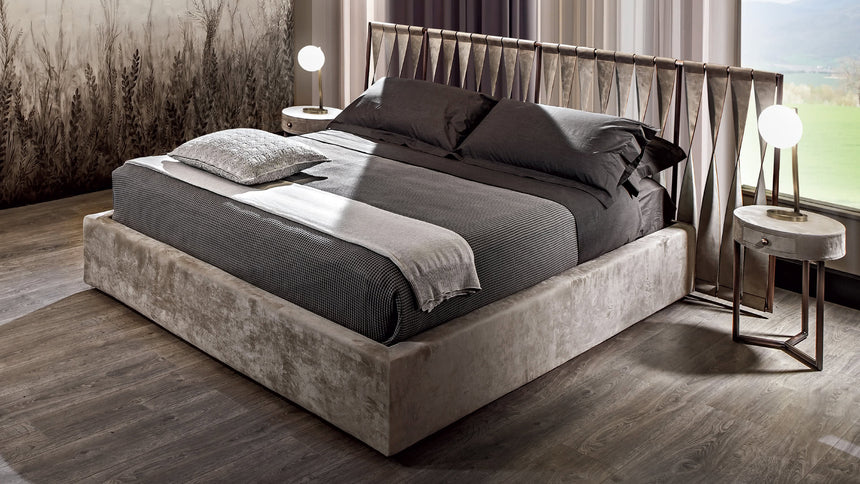 Teo Bedside Table