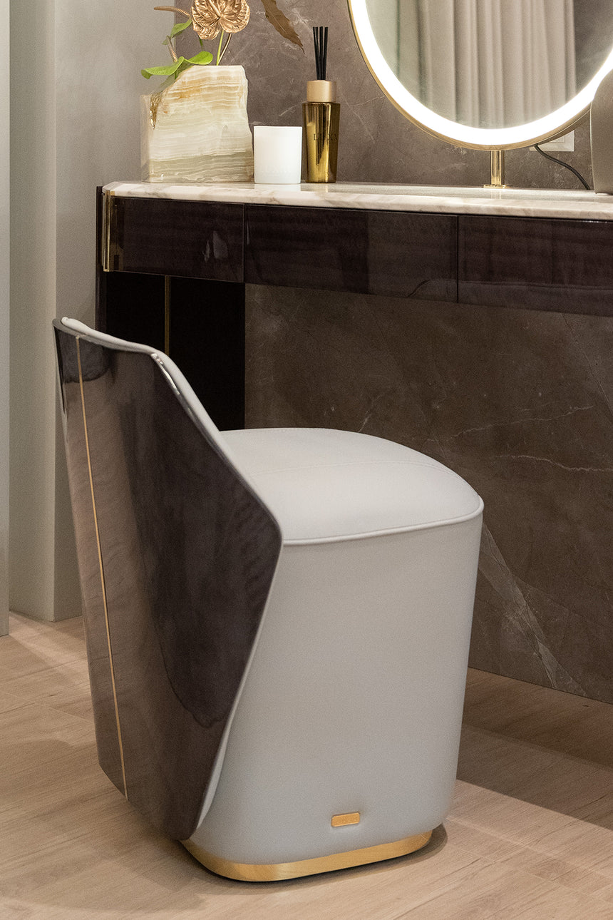 Algerone Stool