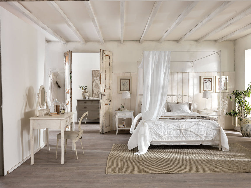 Raphael Bed