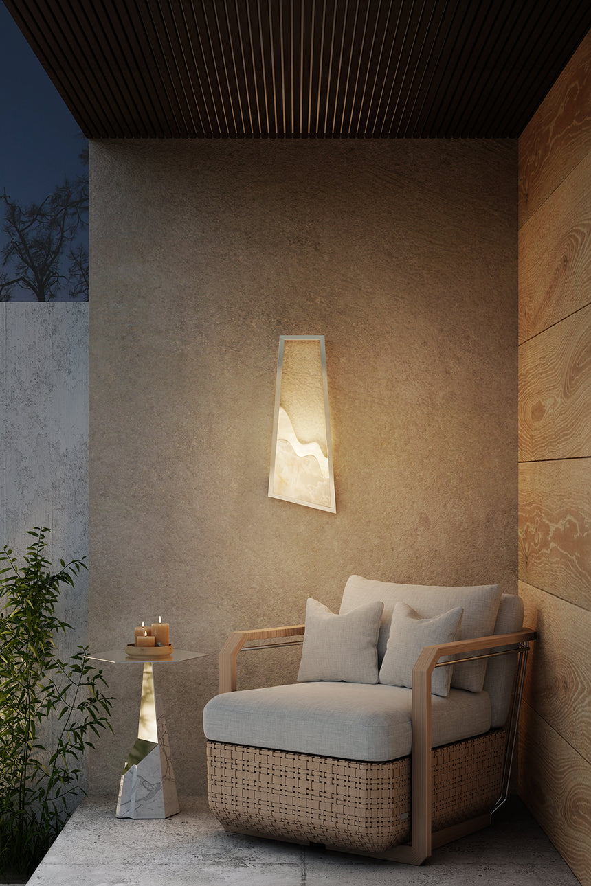 Magna Outdoor Wall Lamp