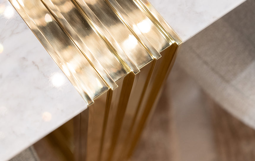 Vertigo Dining Table