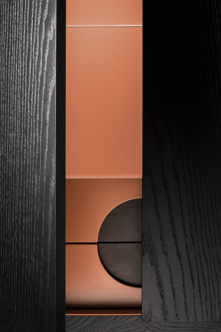 Shanghai Cabinet