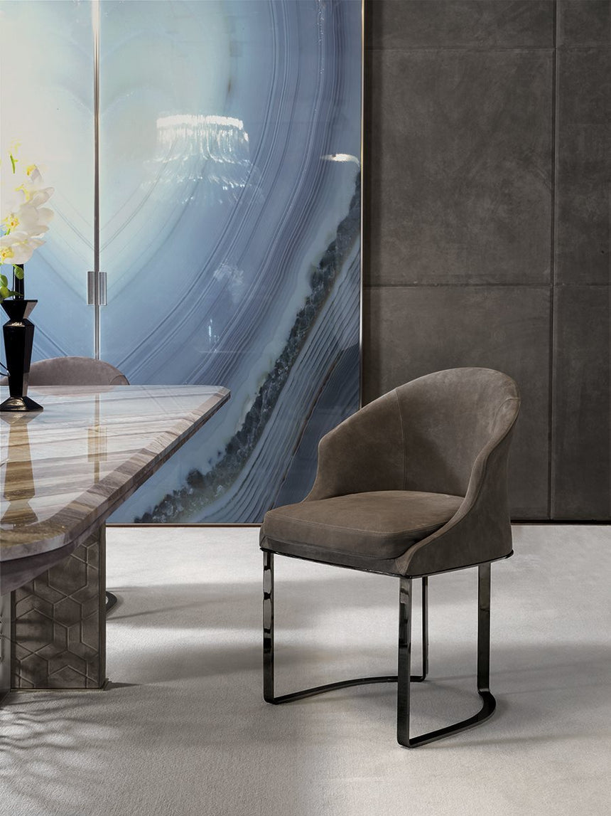 Daphne Chair