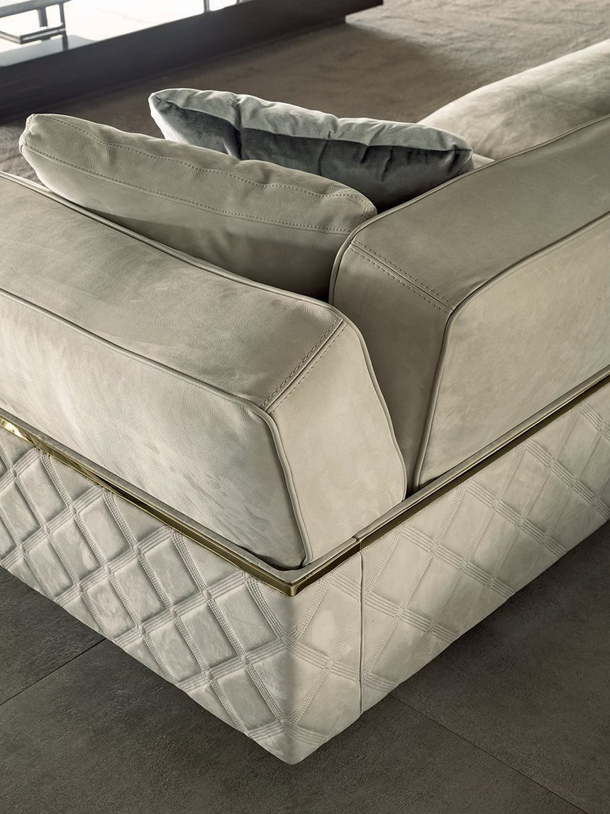 Ritual Sofa