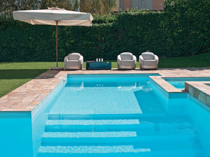 Astrea Outdoor Chair