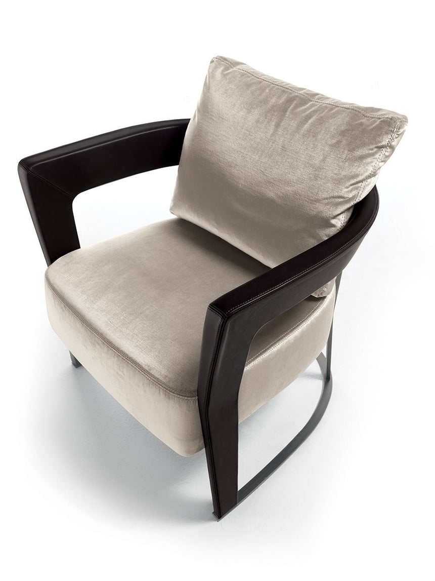 Agatha Armchair