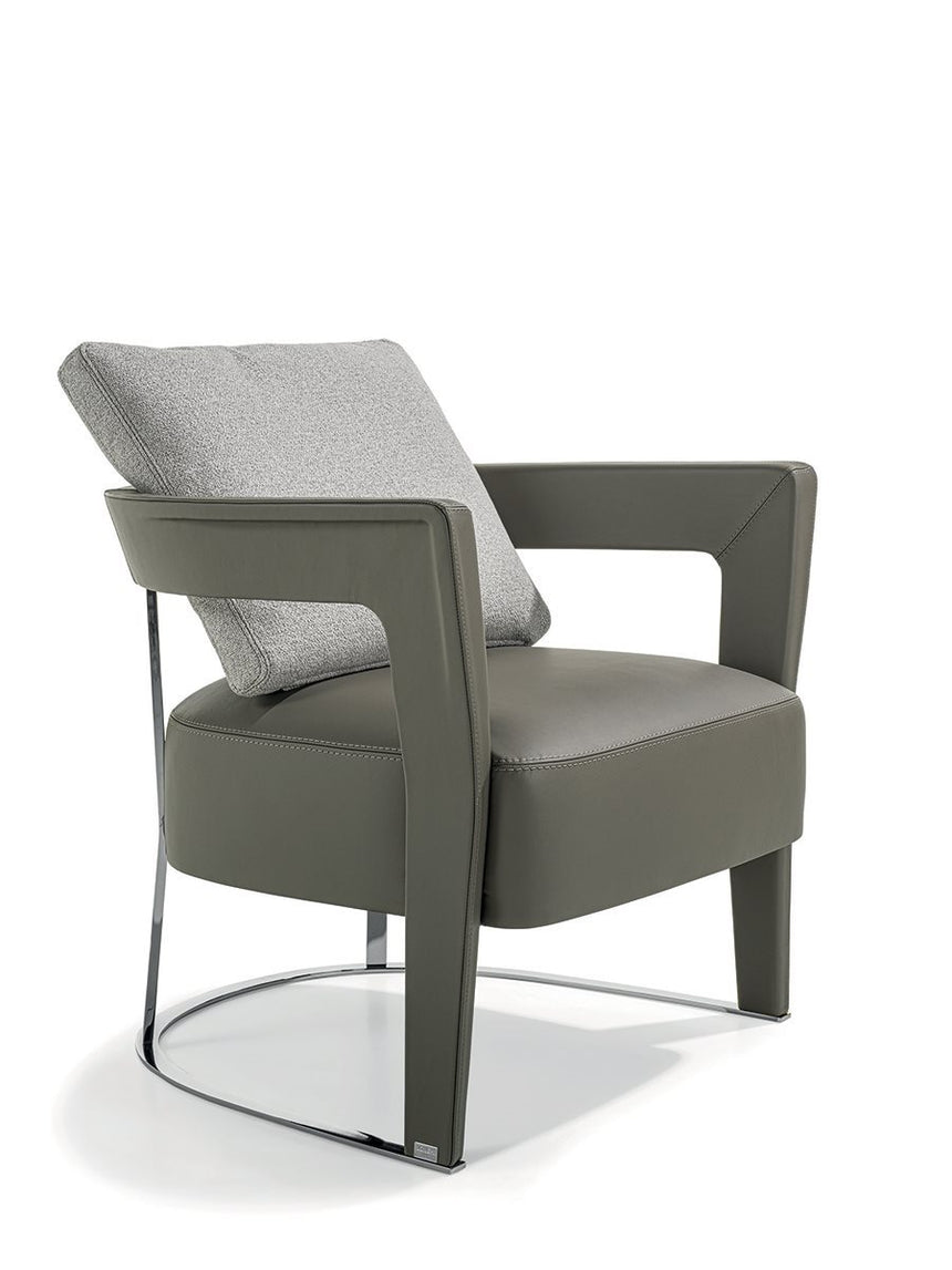 Agatha Armchair