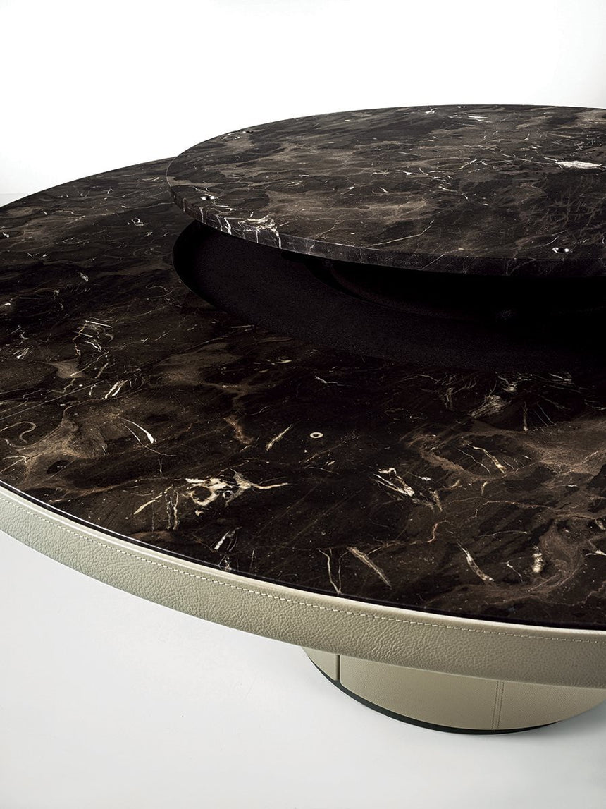 Re Dining Table