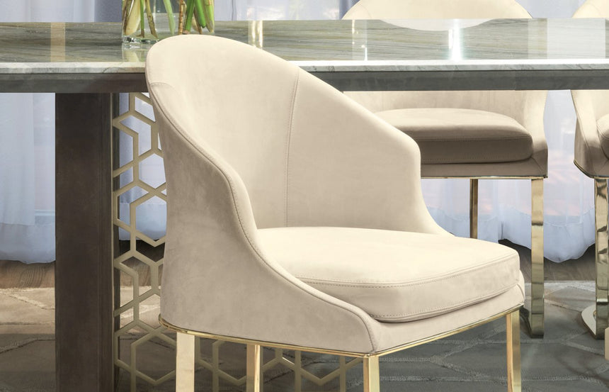 Daphne Chair