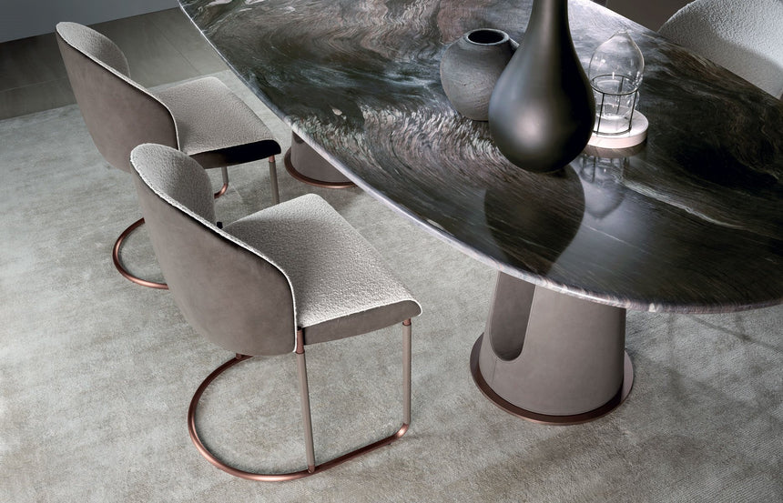Kira Chair