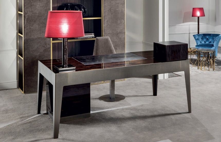 Gorky Desk