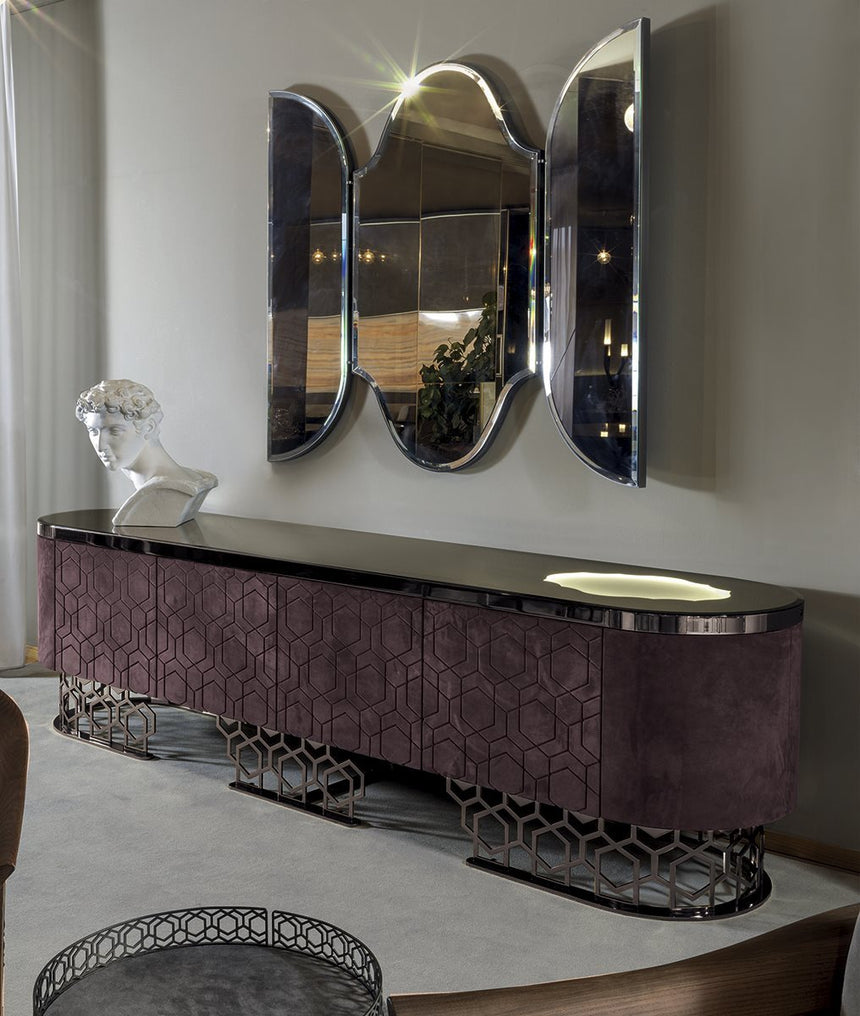 Vicky Cabinet
