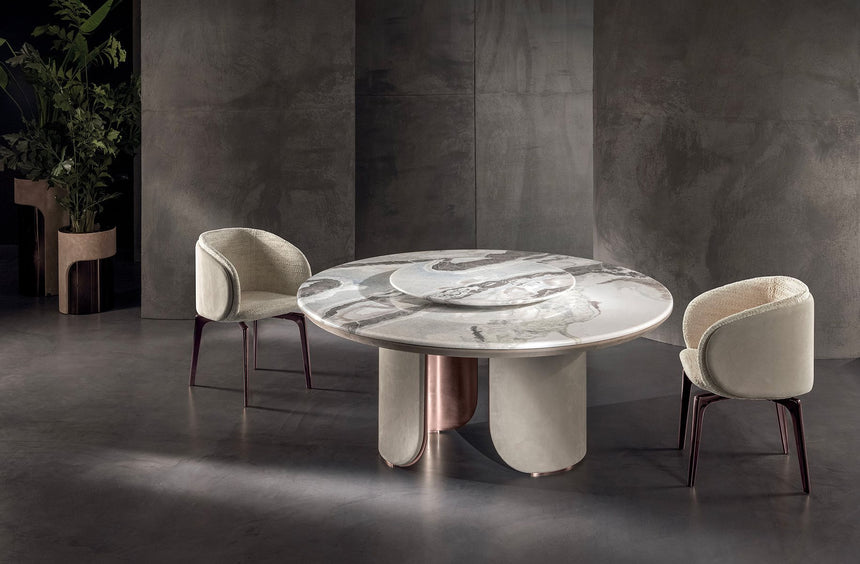 Wing Dining Table
