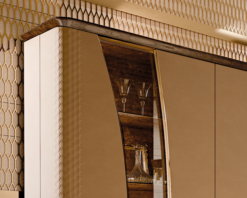 Vogue Vitrine