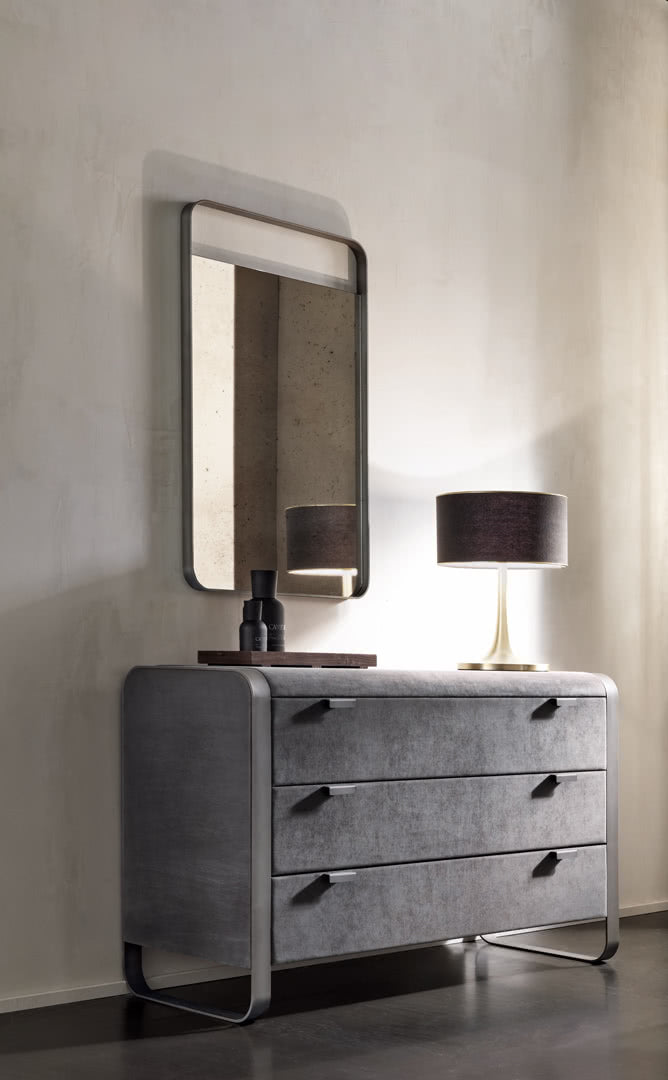 Elvis Chest Of Drawers