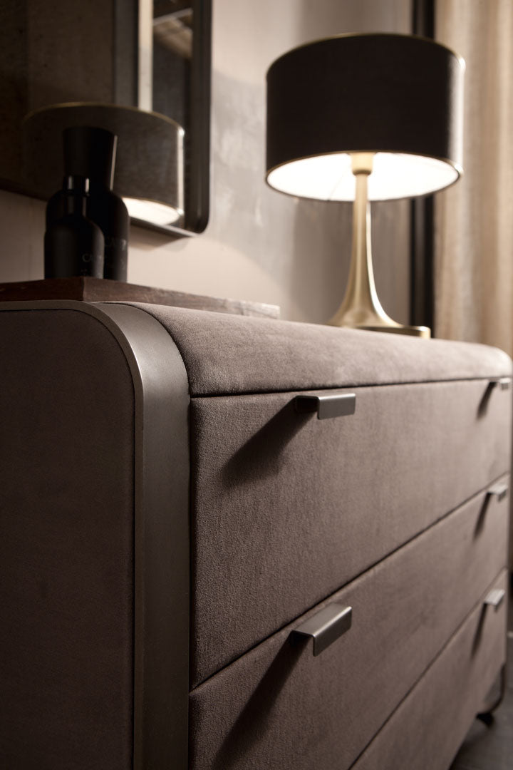 Elvis Chest Of Drawers