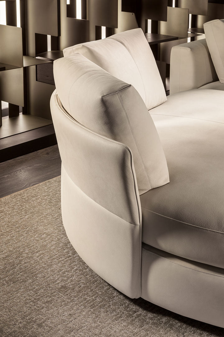 Oasi Sectional