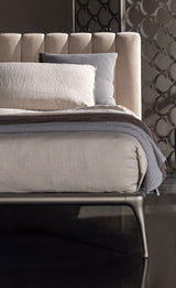 Iseo Bed