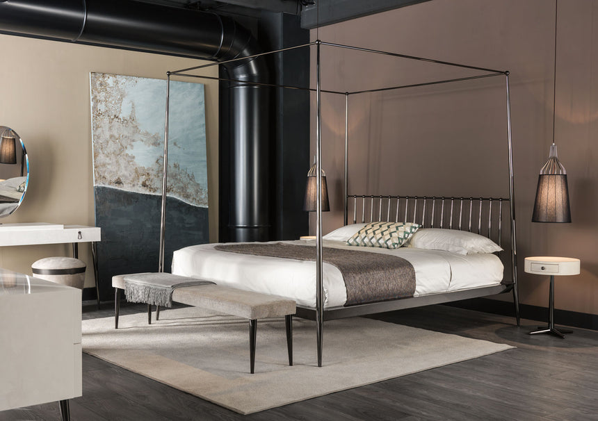Urbino Canopy Bed