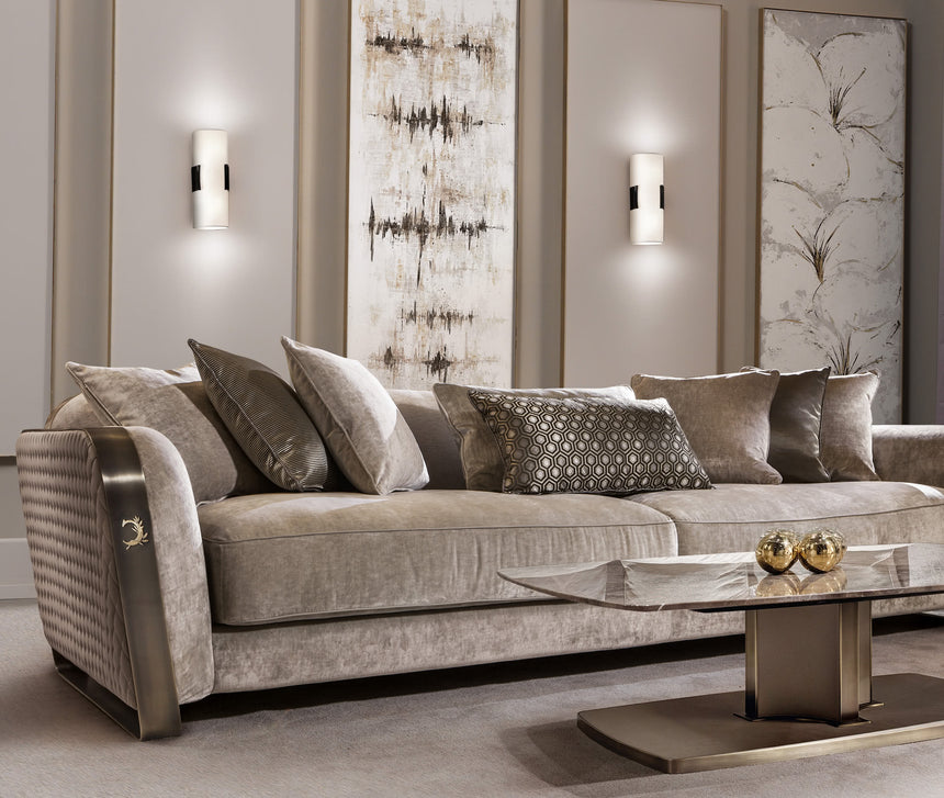 Yolanda Sconce