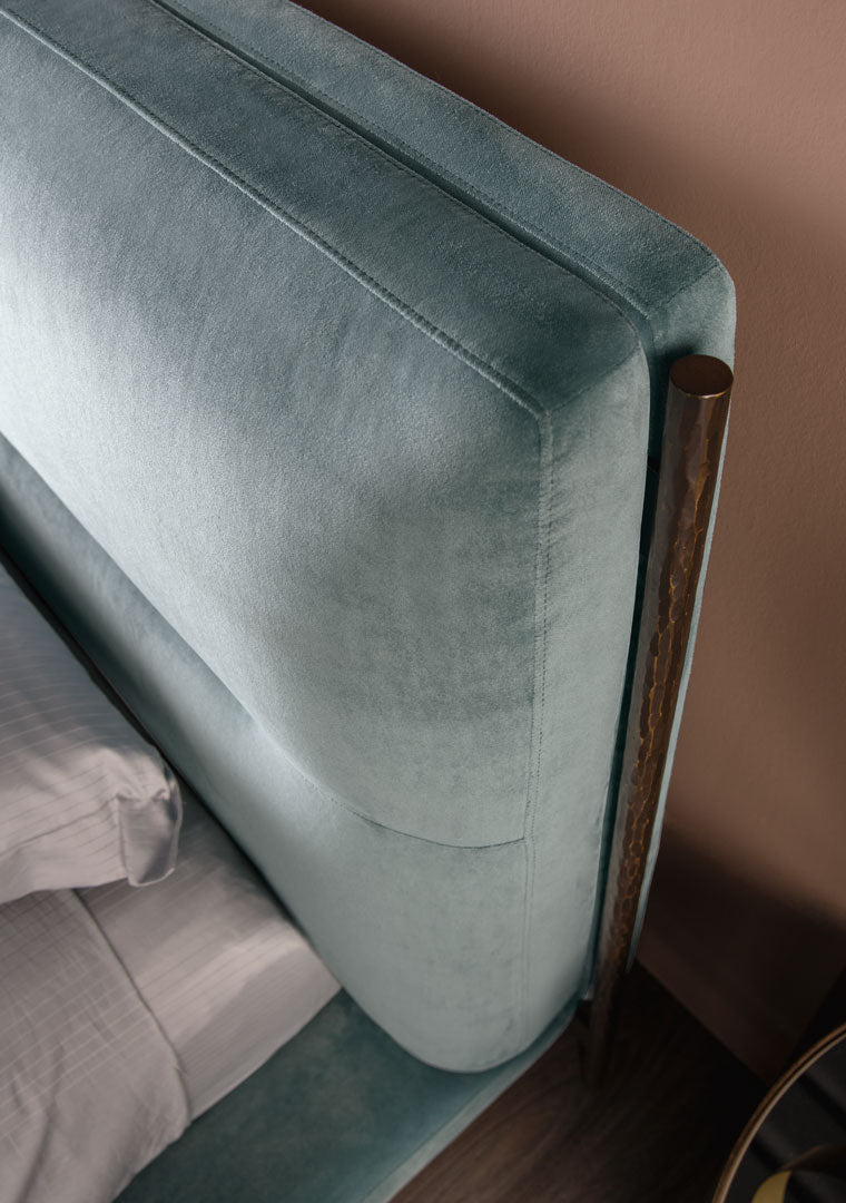 Shanghai Bed