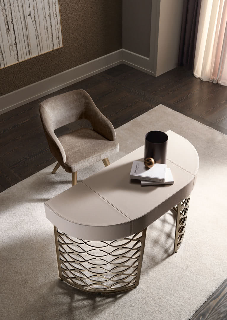 Isidoro Desk