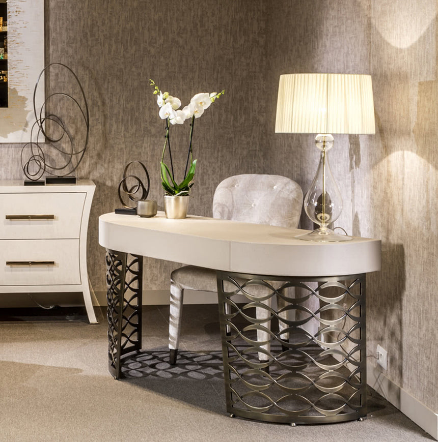 Isidoro Desk