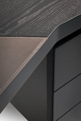 Macao Desk