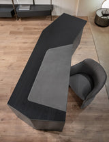 Macao Desk