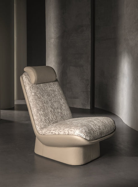 Siri Armchair