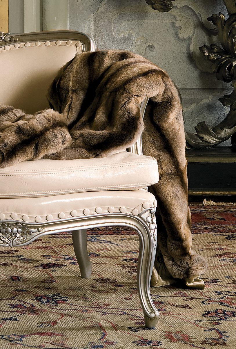 Dalia Armchair