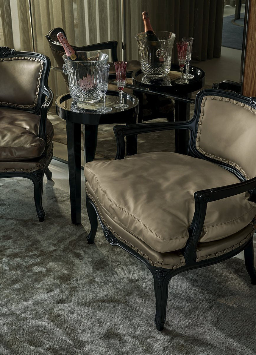 Dalia Armchair
