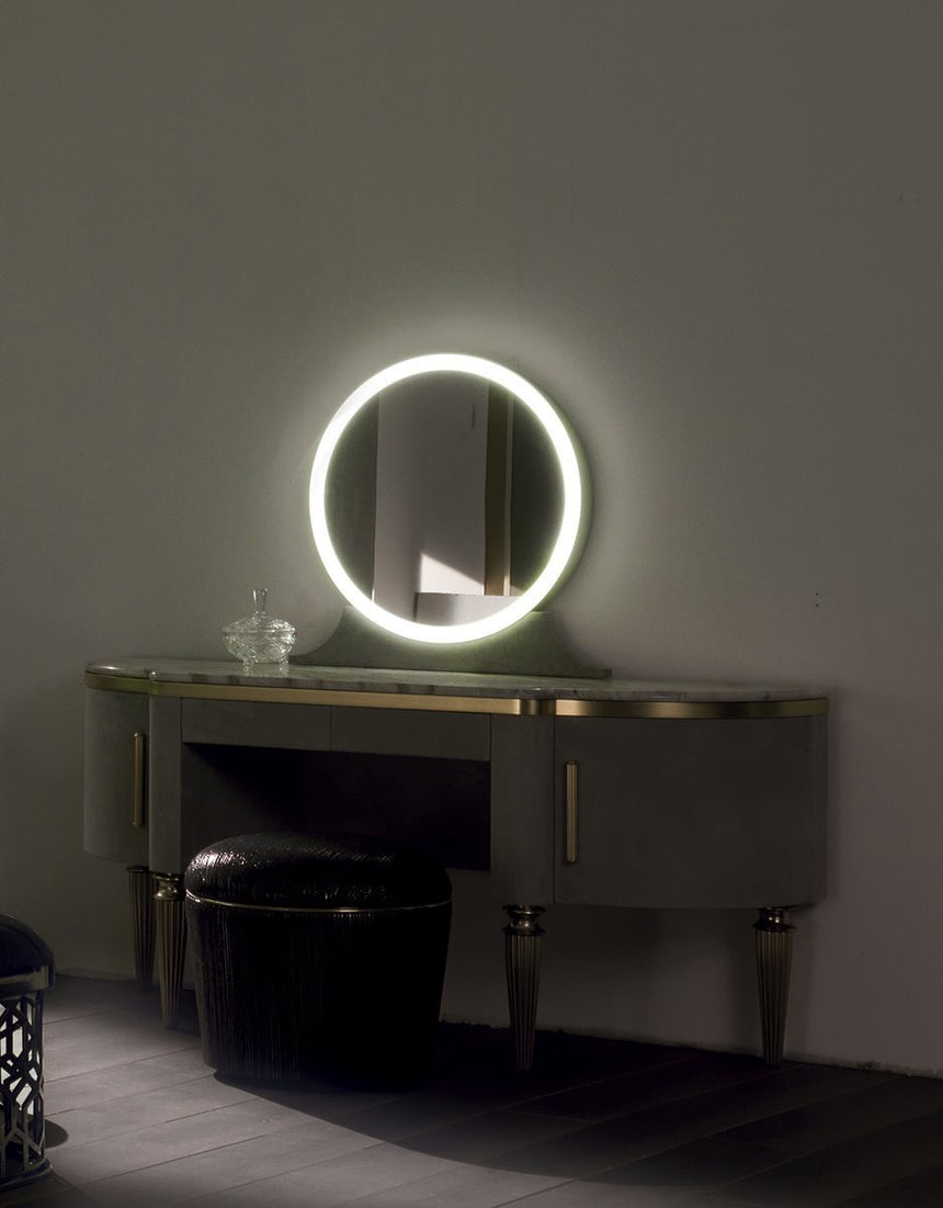 Dame Vanity