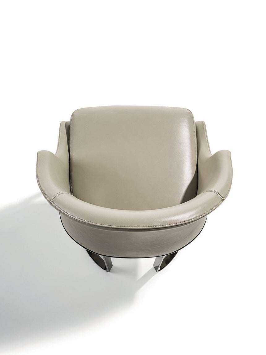 Daphne Chair