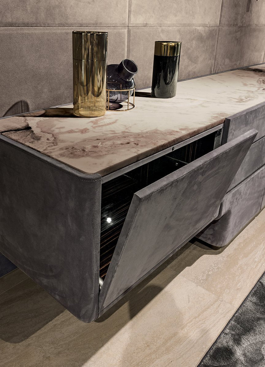 Do Cabinet