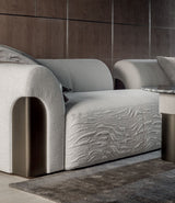 Nip Sofa