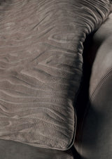 Nip Sofa