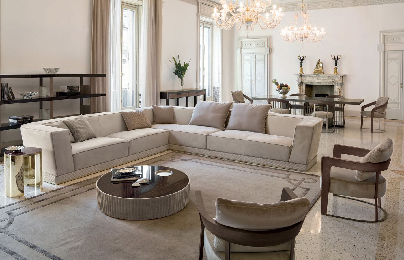 Welles Sofa