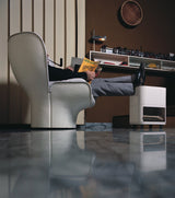 Elda Armchair