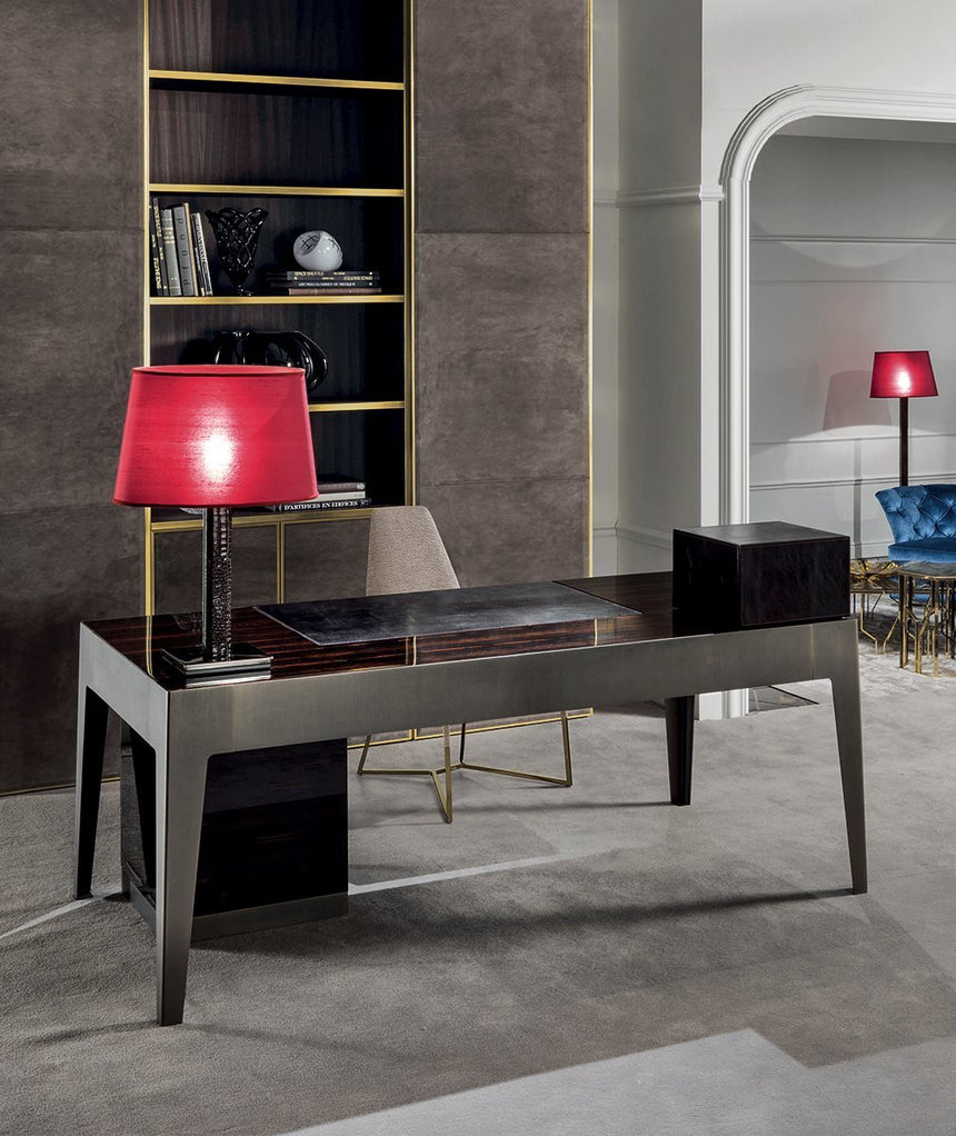 Gorky Desk
