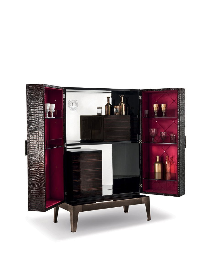 Grandeur Cabinet