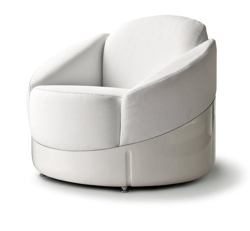Astrea Outdoor Chair