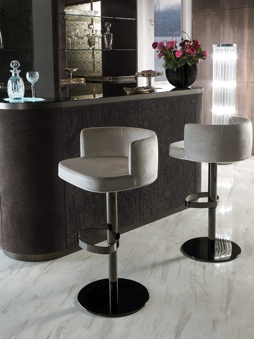 Kelly Chair