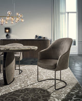 Lily Chair