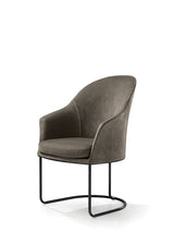 Lily Chair