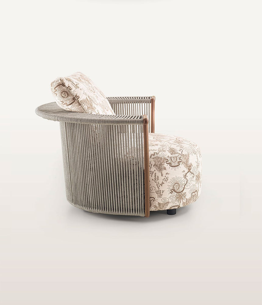 Zephyr Outdoor Chair