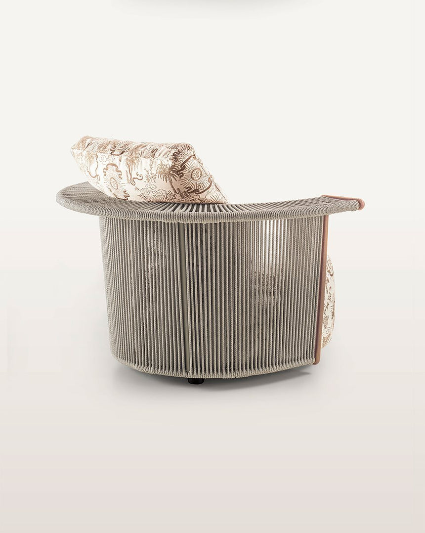 Zephyr Outdoor Chair