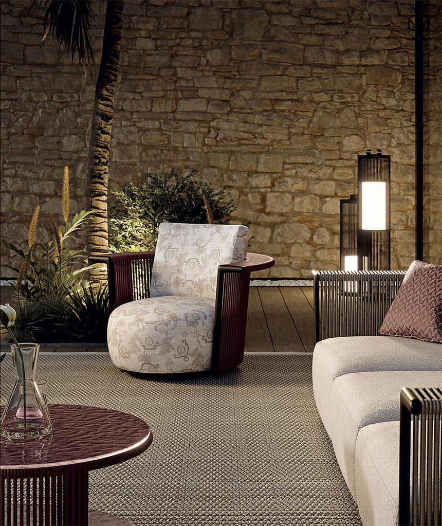 Zephyr Outdoor Chair