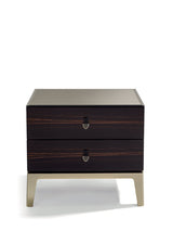 Sir Nightstand