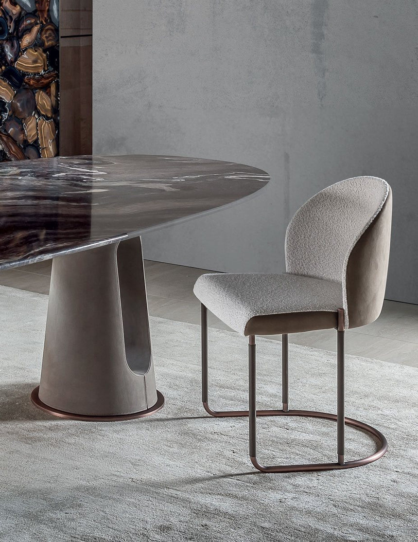 Kira Chair